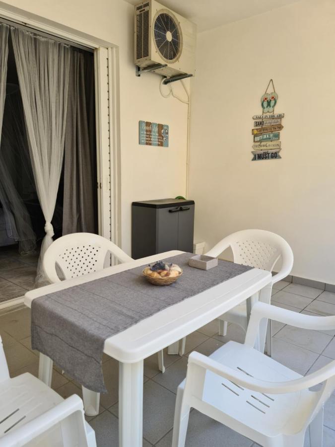 Seaside Apartment In Xilokastro - Selene By Booking Kottas Xylókastro Eksteriør bilde